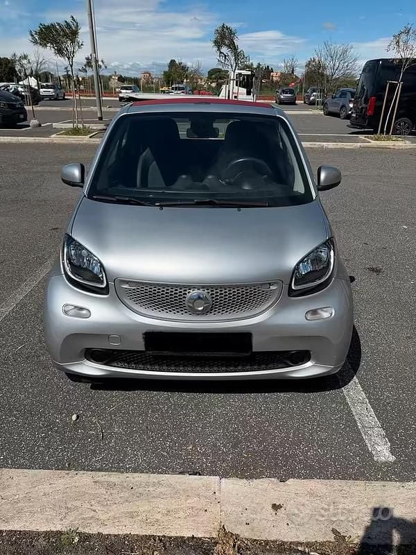 Usata Smart ForTwo Cabrio Prime 71 CV (52 kW) 2017 Grigio Cabrio