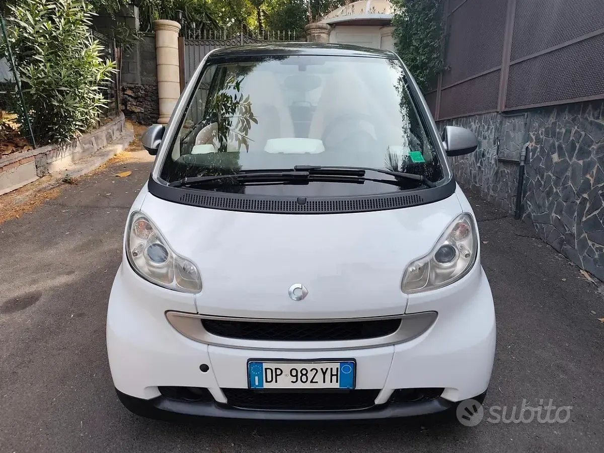 Usata Smart ForTwo Coupé Passion 71 CV (52 kW) 2008 Bianco Coupé