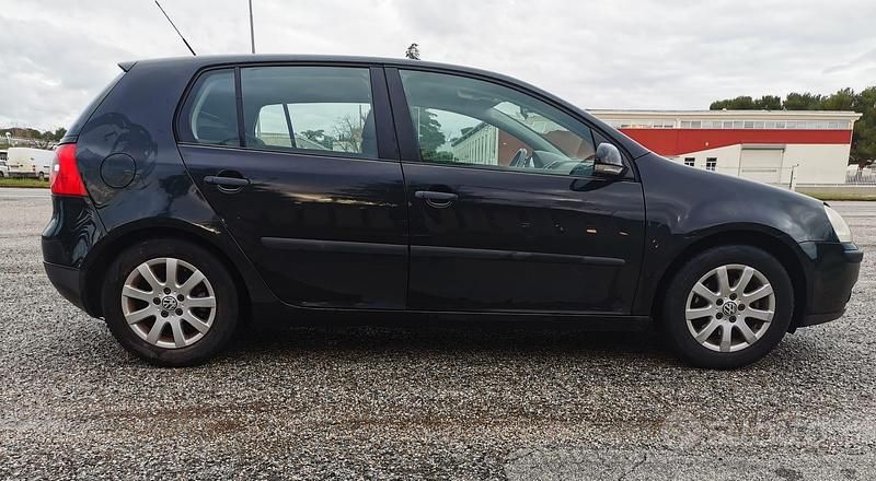 Usata VW Golf VI 2008 Nero Utilitaria