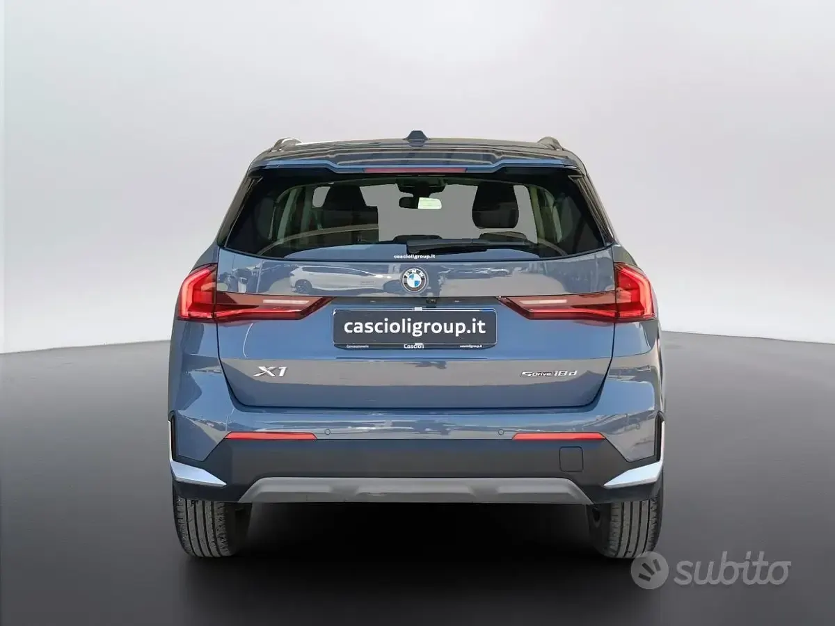 Usata BMW X1 Performance 150 CV (110 kW) 2022 Storm bay (metallizzato) SUV