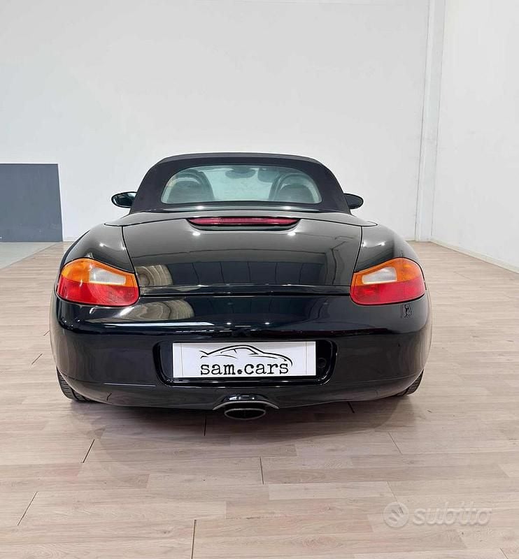 Usata Porsche Boxster 204 CV (150 kW) 1999 Nero Cabrio