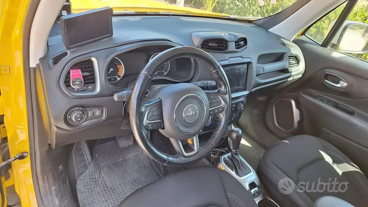 Usata Jeep Renegade 120 CV (88 kW) 2018 Giallo SUV