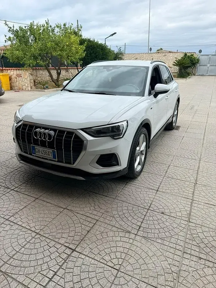 Usata Audi Q3 150 CV (110 kW) 2021 Bianco SUV