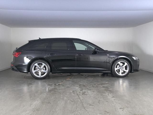 Nuova Audi A6 S-Line 204 CV (150 kW) 2025 Nero brillante Station wagon