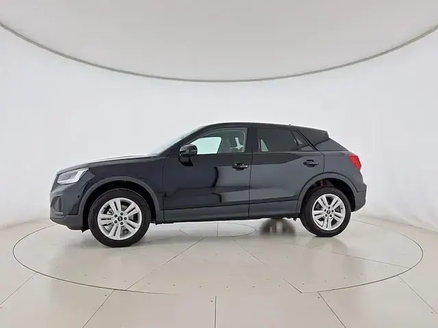 Usata Audi Q2 Business 110 CV (80 kW) 2023 Nero mito metallizzato SUV