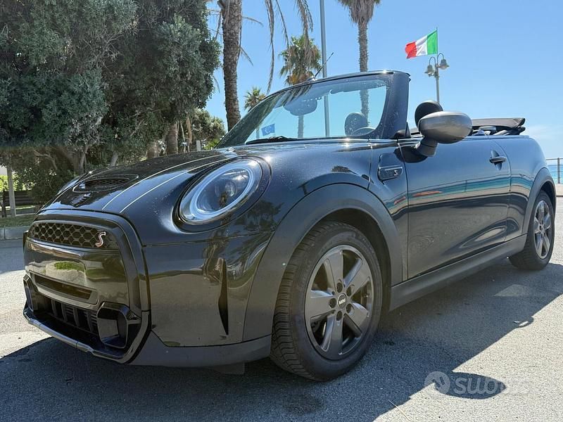 Usata Mini Cooper S Cabriolet 178 CV (130 kW) 2023 Nero Cabrio