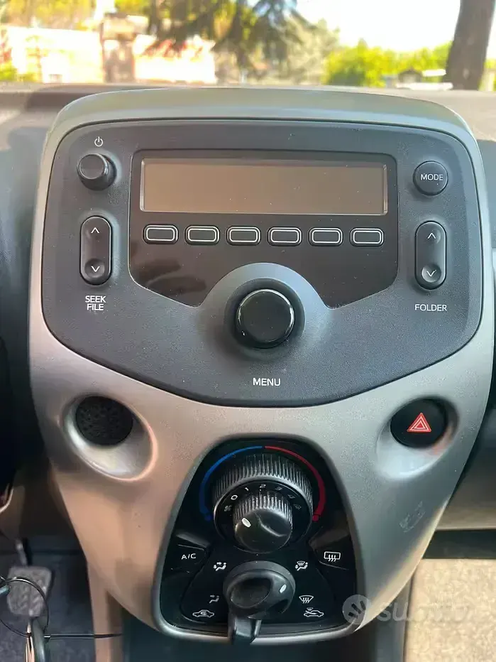 Usata Citroën C1 Live 69 CV (50 kW) 2018 Grigio Utilitaria