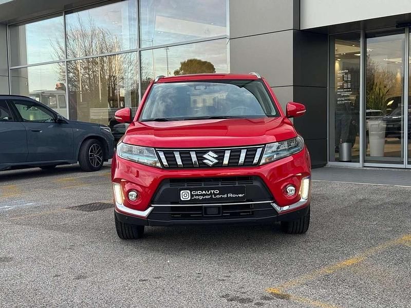 Usata Suzuki Vitara 116 CV (85 kW) 2024 Rosso SUV