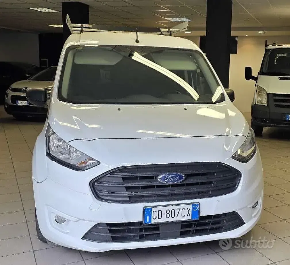 Usado Ford Transit Connect Trend 120 CV (88 kW) 2021 Blanco Monovolumen