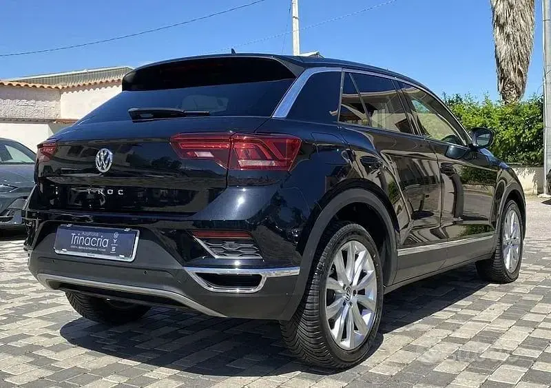Usata VW T-Roc Advance 150 CV (110 kW) 2020 Nero SUV