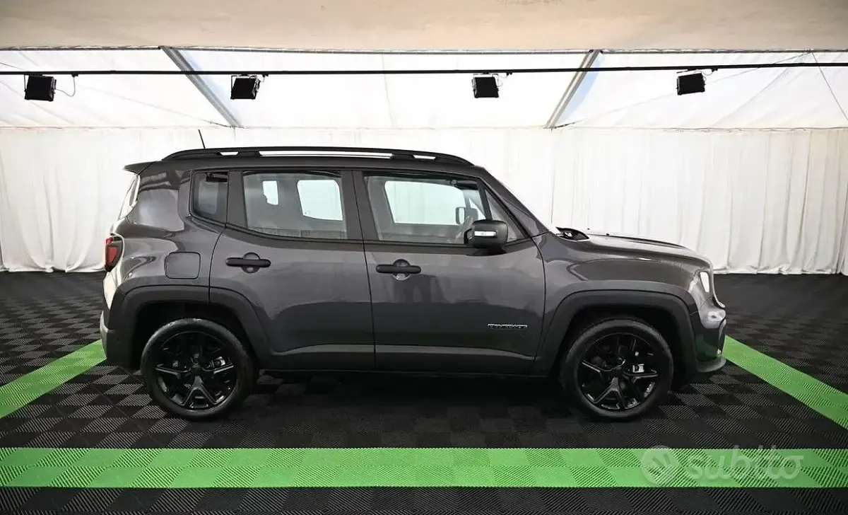 Nuova Jeep Renegade Summit 131 CV (96 kW) 2025 Grigio SUV