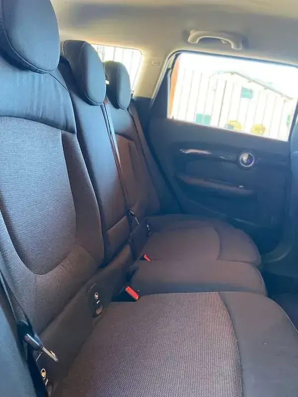 Usata Mini One D Clubman 116 CV (85 kW) 2018 Nero Station wagon