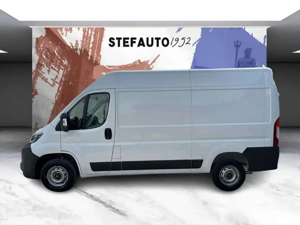 Usata Peugeot Boxer S 140 CV (102 kW) 2024 Bianco Furgone