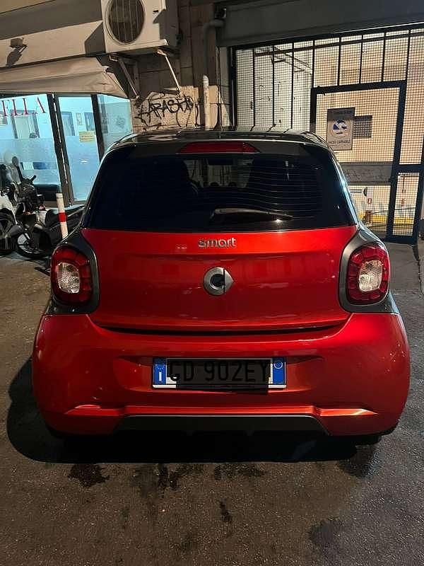 Usata Smart ForFour Brabus 90 CV (66 kW) 2018 Rosso Utilitaria
