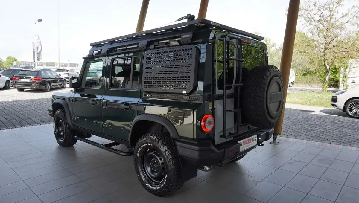 Usata Ineos Grenadier 249 CV (183 kW) 2023 Verde Berlina