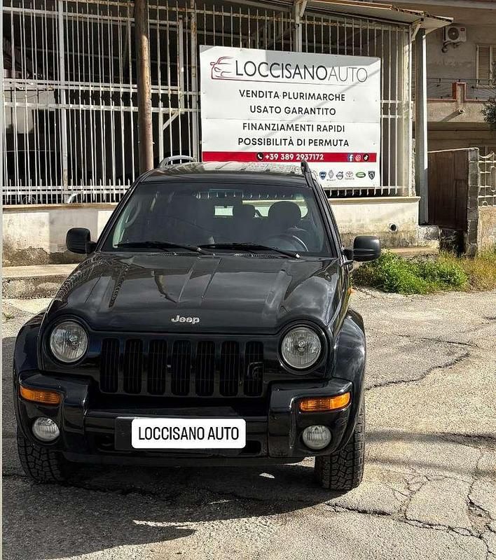 Usata Jeep Cherokee Sport 143 CV (105 kW) 2002 Nero SUV