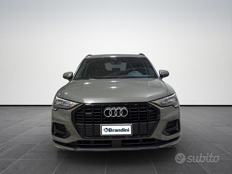 Usata Audi Q3 Advanced 150 CV (110 kW) 2022 Grigio scuro SUV