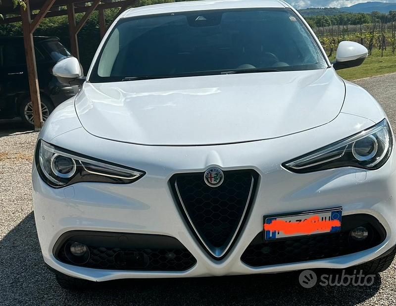 Brugt Alfa Romeo Stelvio 210 HK (154 kW) 2017 Hvid SUV