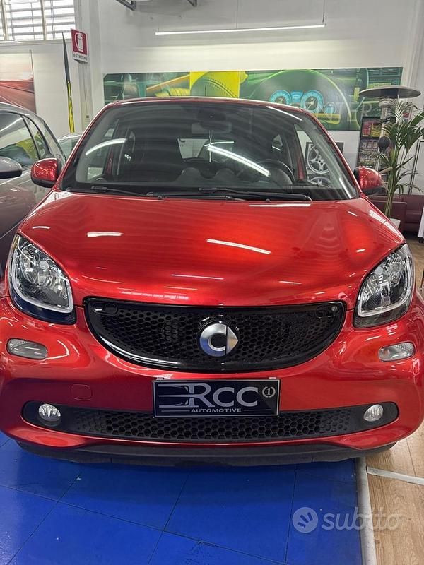 Usata Smart ForFour Passion 70 CV (51 kW) 2016 Arancione Utilitaria