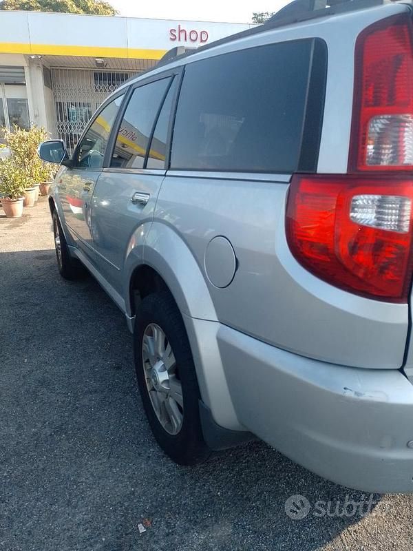 Usata Great Wall H3 126 CV (92 kW) 2010 Grigio SUV