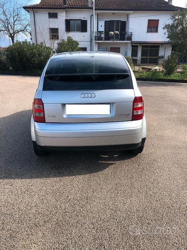 Usata Audi A2 75 CV (55 kW) 2004 Utilitaria