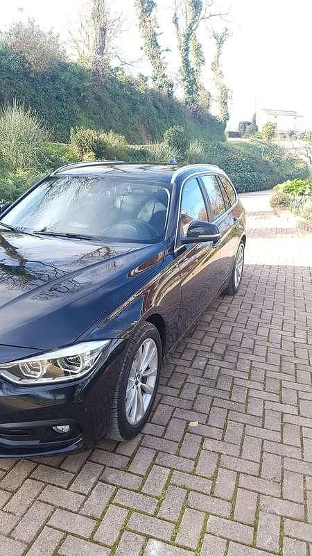 Usata BMW 316 Luxury Line 116 CV (85 kW) 2017 Nero Station wagon