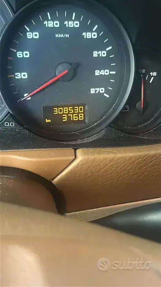 Usata Porsche Cayenne 250 CV (183 kW) 2006 Bianco SUV
