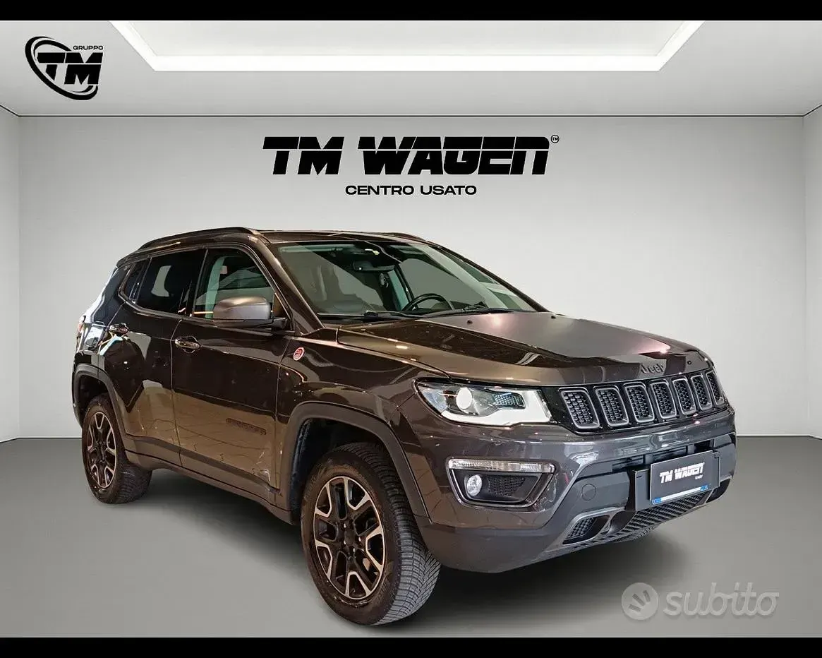 Usata Jeep Compass 170 CV (125 kW) 2019 Grigio SUV