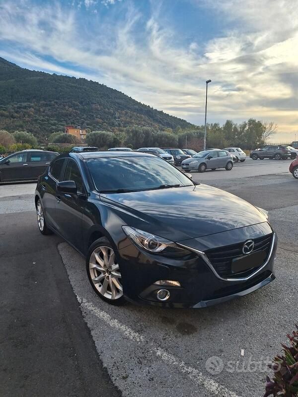 Usata Mazda 3 150 CV (110 kW) 2015 Nero Berlina