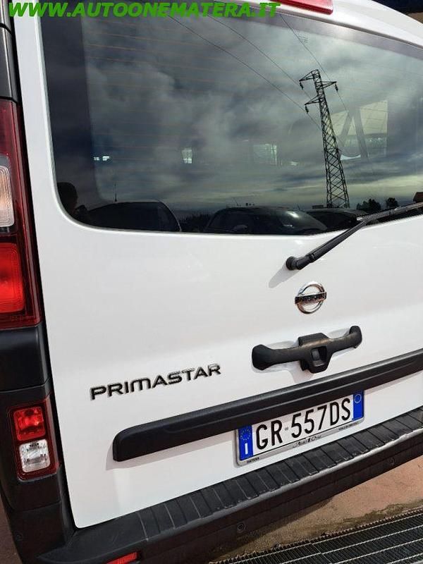 Usata Nissan Primastar S 110 CV (80 kW) 2023 Bianco Monovolume