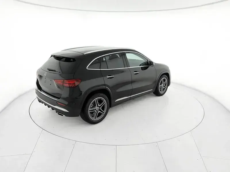 Nuova Mercedes GLA200 AMG line 150 CV (110 kW) 2026 Nero SUV