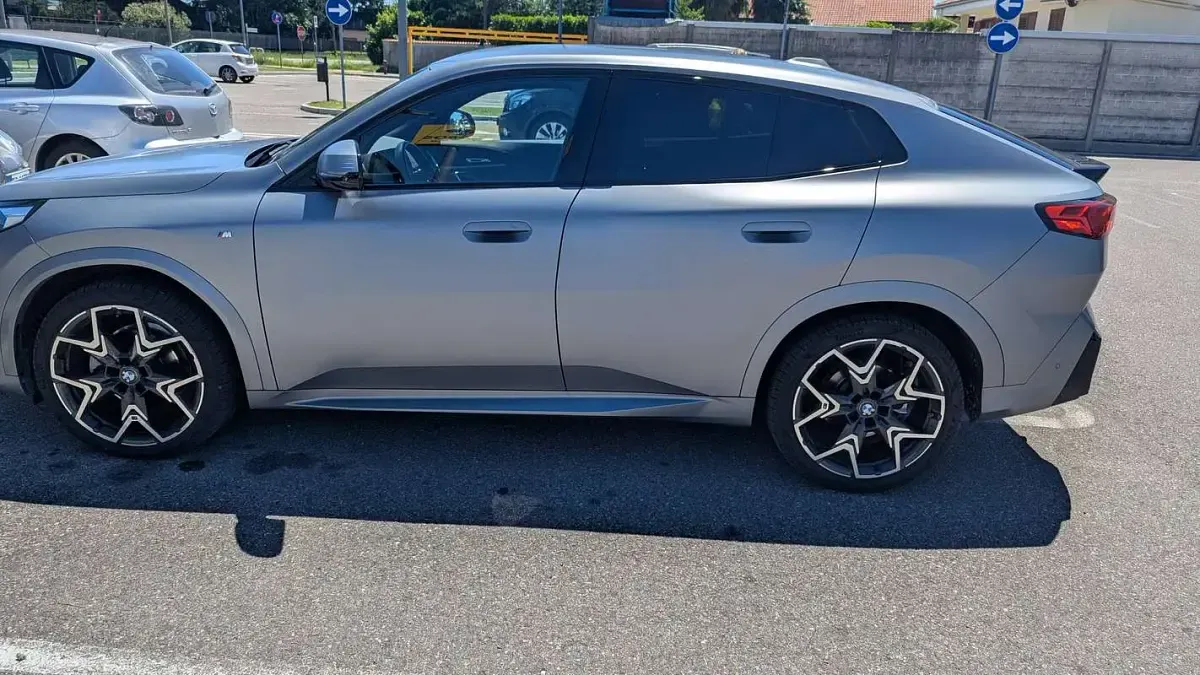 Usata BMW X2 M Sport 150 CV (110 kW) 2025 Argento SUV