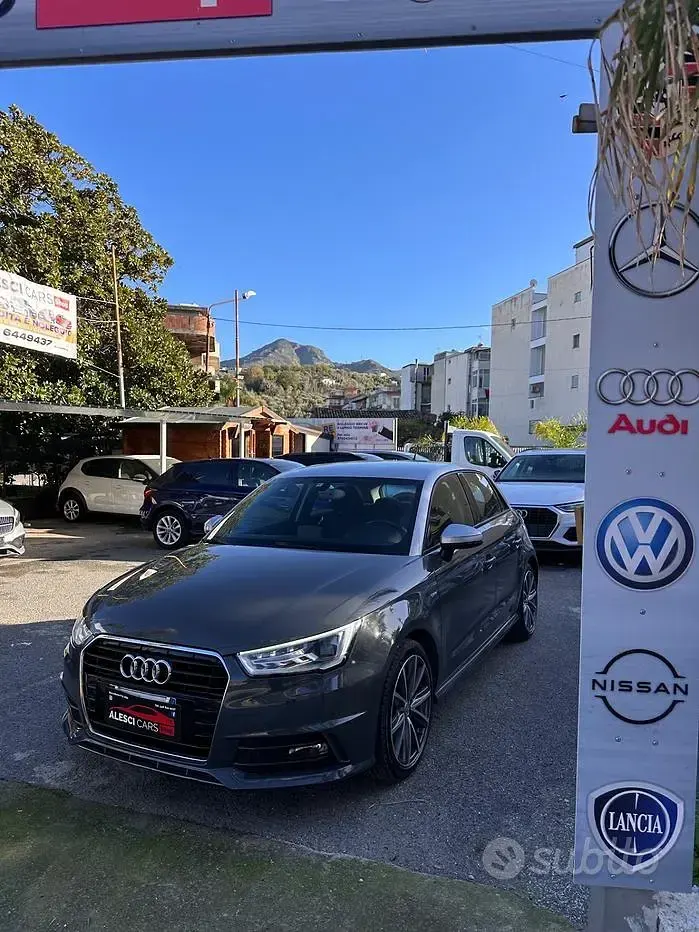 Usata Audi A1 Design 90 CV (66 kW) 2017 Grigio Utilitaria