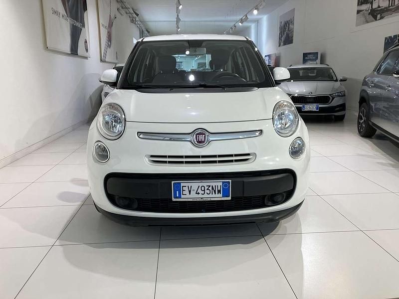 Begagnad Fiat 500L Pop Star 86 HK (63 kW) 2014 Vit Minibuss