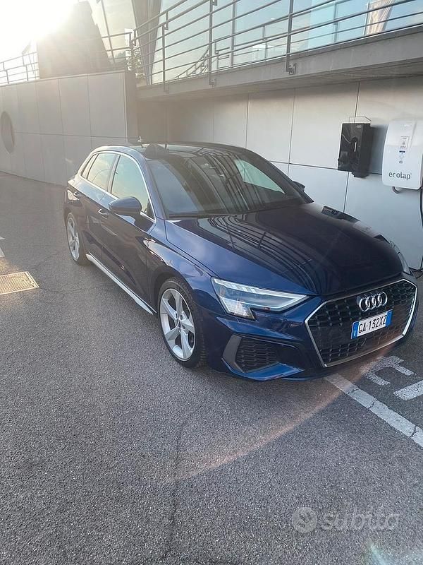 Usata Audi A3 S-Line 150 CV (110 kW) 2021 Blu Berlina