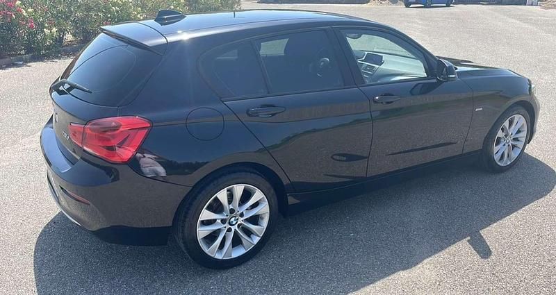Usata BMW 118 150 CV (110 kW) 2017 Nero Utilitaria