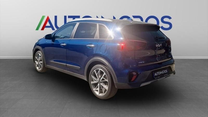 Usata Kia Niro Style 105 CV (77 kW) 2022 Azzurro SUV
