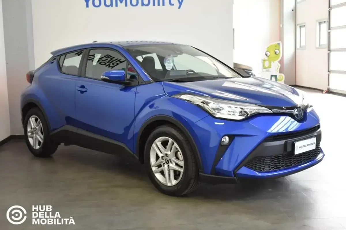 Usata Toyota C-HR Business Edition 98 CV (72 kW) 2022 Blu SUV