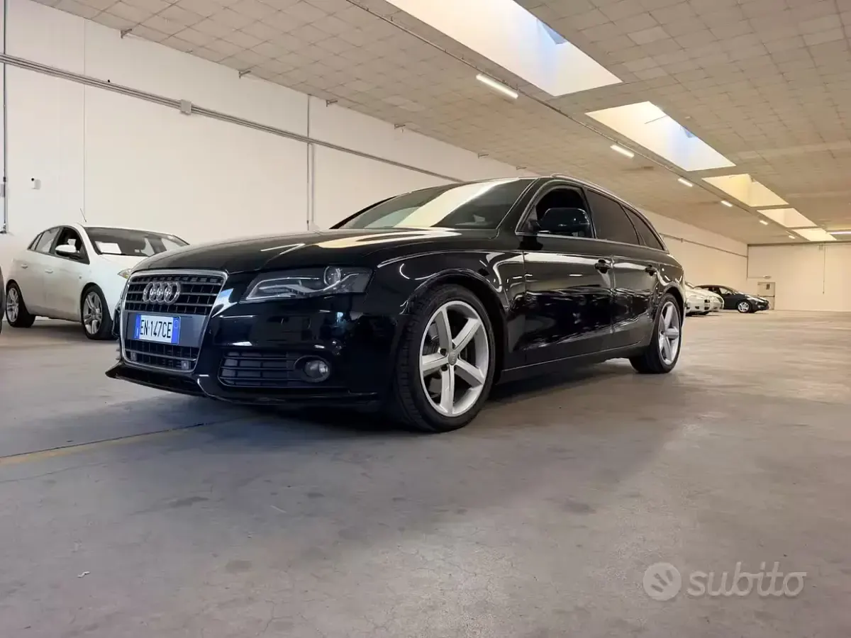 Usata Audi A4 Advanced 143 CV (105 kW) 2011 Nero Station wagon