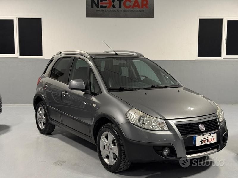 Usata Fiat Sedici Dynamic 107 CV (78 kW) 2008 Grigio SUV