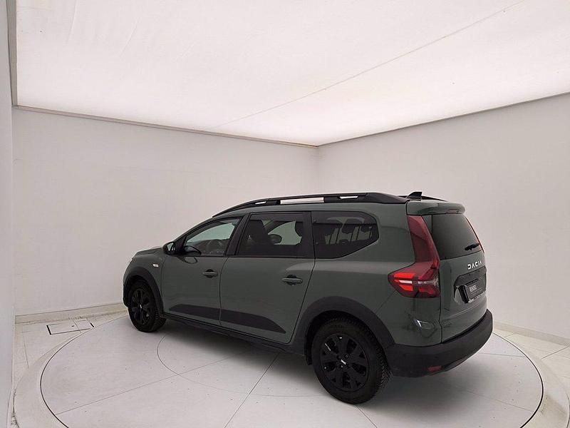Usata Dacia Jogger Extreme 101 CV (74 kW) 2023 Verde scuro Monovolume