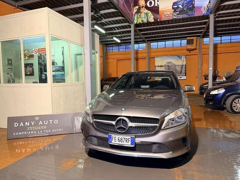 Usata Mercedes A180 Edition 109 CV (80 kW) 2016 Berlina