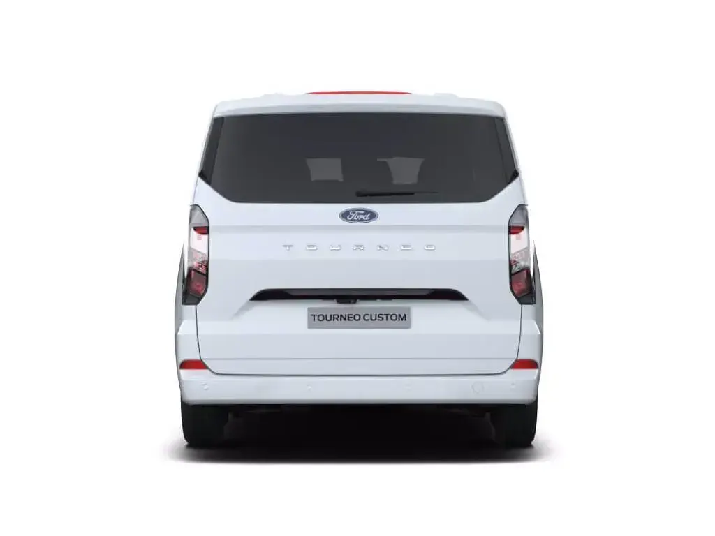 Nuova Ford Tourneo Titanium 136 CV (100 kW) 2026 Bianco frozen Monovolume