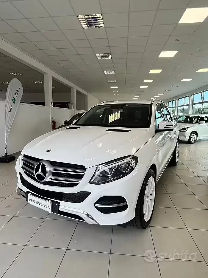 Usata Mercedes GLE250 204 CV (150 kW) 2017 Bianco SUV