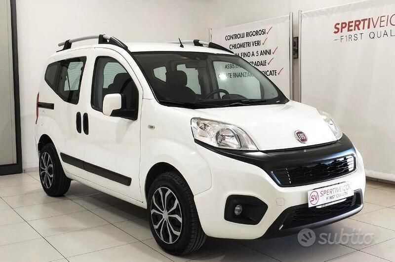 Usata Fiat Qubo Lounge 80 CV (58 kW) 2017 Bianco Monovolume