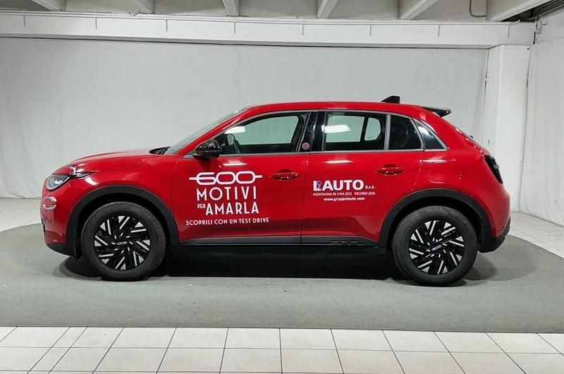 Usata Fiat 600E Red 61 kW (84 CV) 2023
