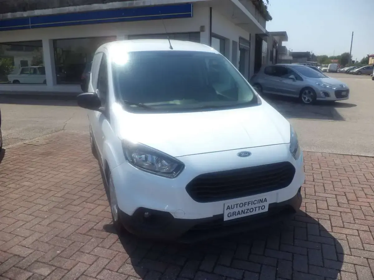 Usata Ford Transit Trend 75 CV (55 kW) 2022 Bianco Furgone