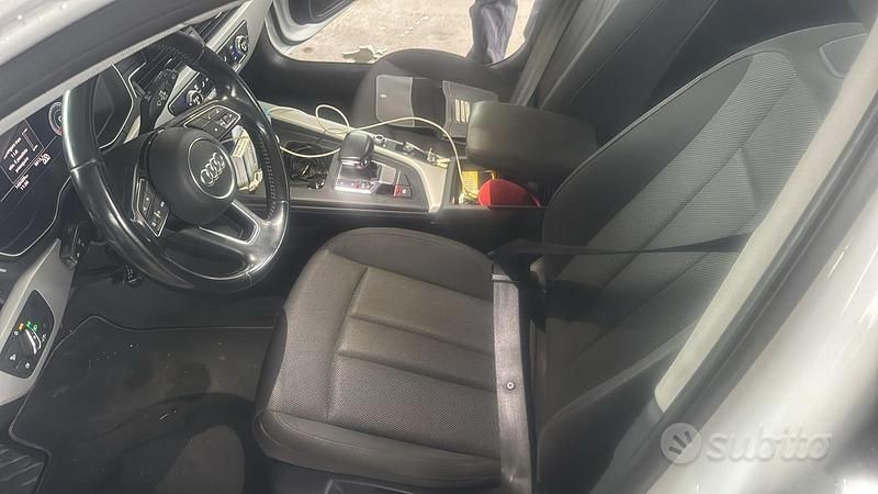 Usata Audi A4 163 CV (119 kW) 2022 Bianco Station wagon