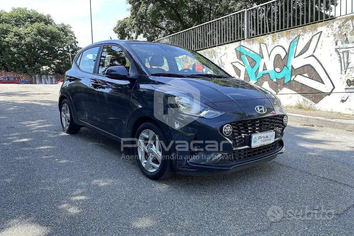 Brugt Hyundai i10 67 HK (49 kW) 2023 Grå Hatchback