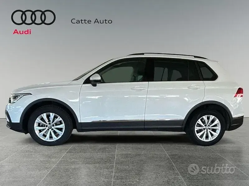 Usata VW Tiguan Life 150 CV (110 kW) 2020 Bianco SUV